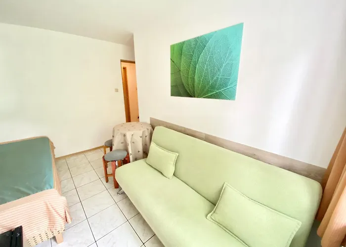 #2 Seaside With Bathroom By Swell *