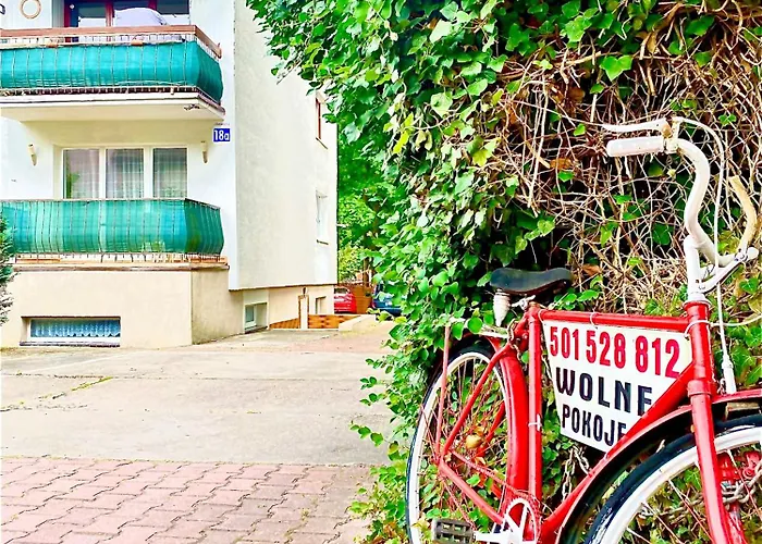 #2 Seaside With Bathroom By Swell *